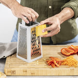 ZWILLING Z-Cut Vierkantreibe 11L x 11B x 26H cm, mit Zwei-Wege-Reibtechnologie, Auffangschale, Edelstahlklinge, 4 Reibeflächen, Kartoffelreibe, Parmesanreibe, Gemüsehobel, spülmaschinengeeignet Grau